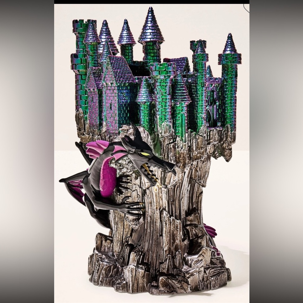 Bath and Body Works - Maleficent Dragon Castle Candle Holder